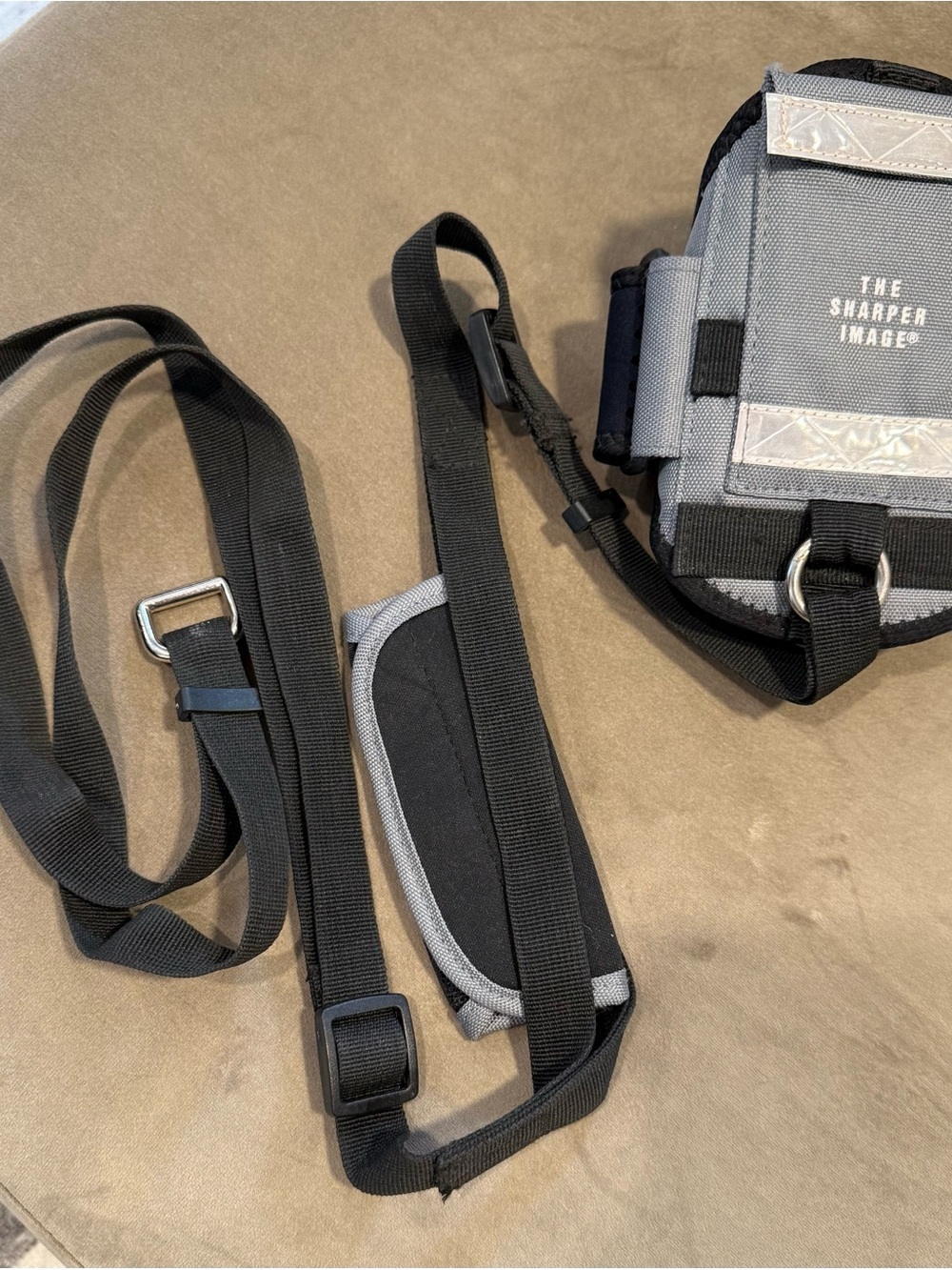 Sharper Image Gray and Black Upper Arm Card & Key Holder Pouch (OS)